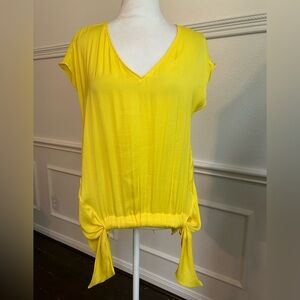 Naked Zebra Yellow V-Neck Women's Top, Size Small